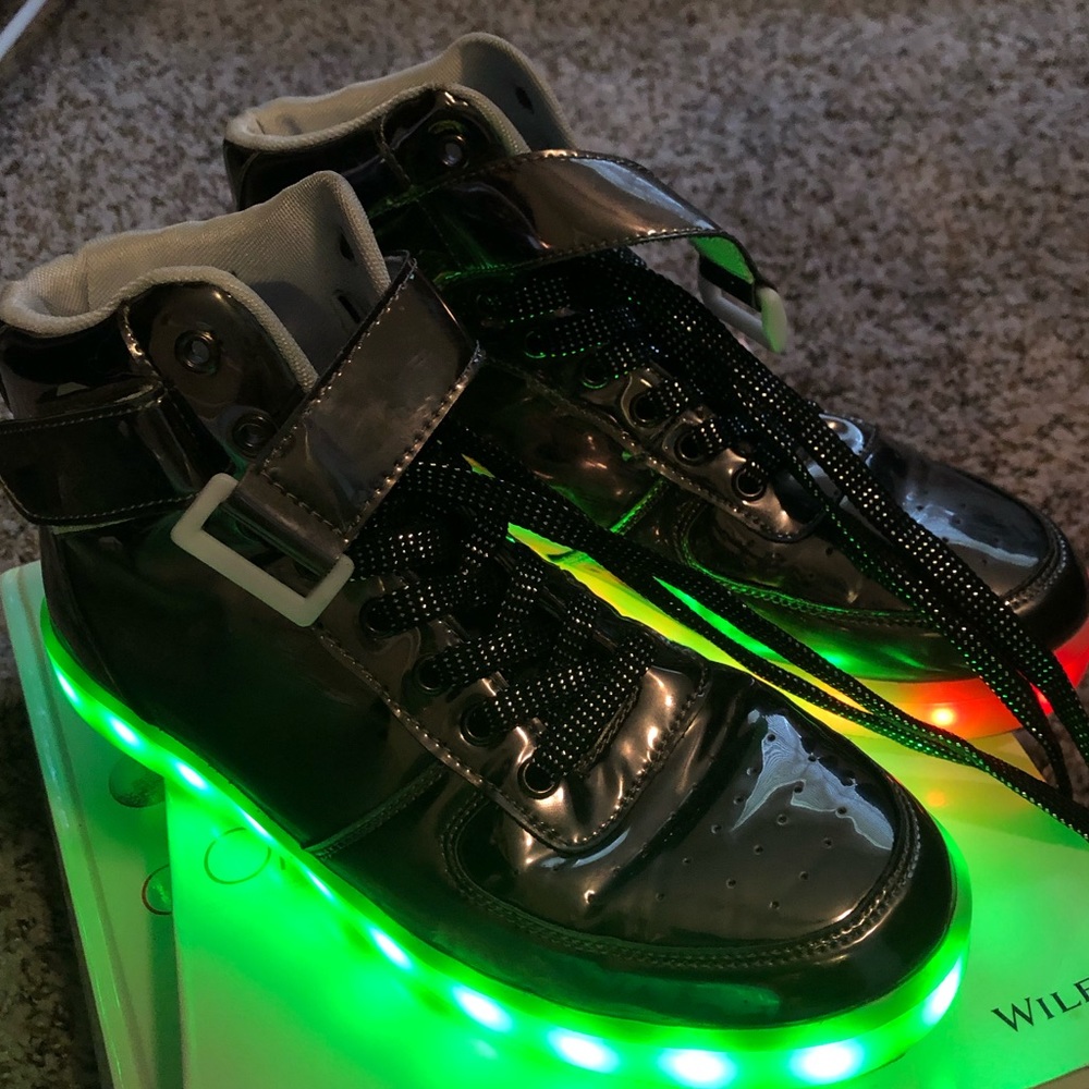 Revolution Dancewear Light up high-tops